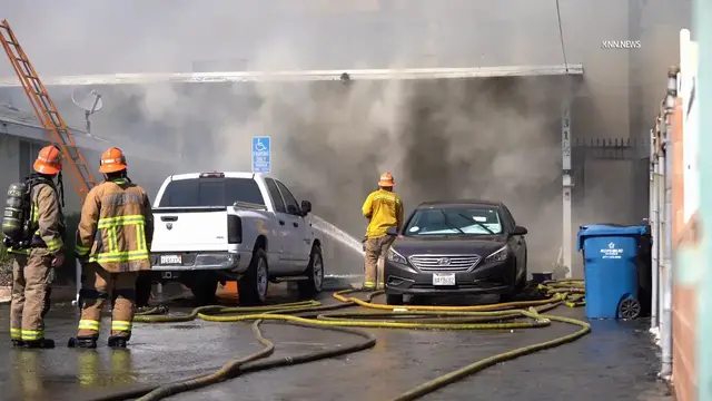 Video thumbnail for US, Los Angeles: Inglewood Firefighters Combat Large Blaze at Strip Mall.