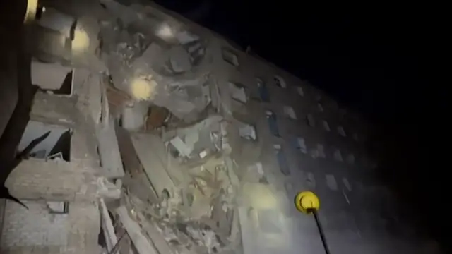 'Video thumbnail for Residential building collapses after Russian strike in Ukraine'