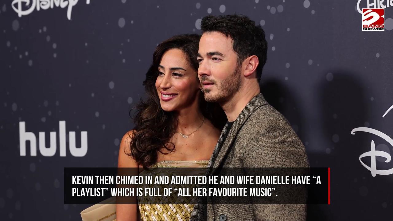 Video thumbnail for Kevin Jonas admits Michael Bublé is a staple on his bedroom playlist