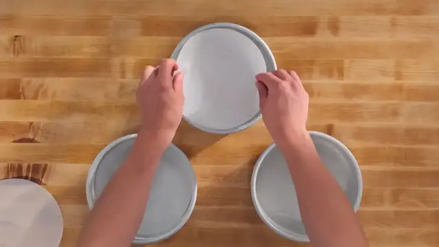 Video thumbnail for Make The Perfect Birthday Cake(720P_HD)