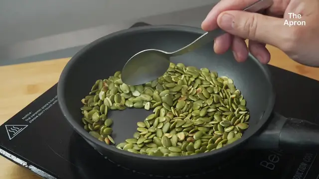 Video thumbnail for 8.The Perfect HEALTHY Snack for your family ! The apron (1080p 24fps)