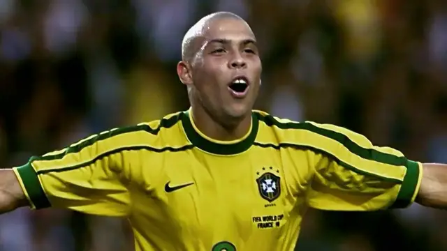 Video thumbnail for World Cup Stories: Ronaldo's Talent & The Question What If?