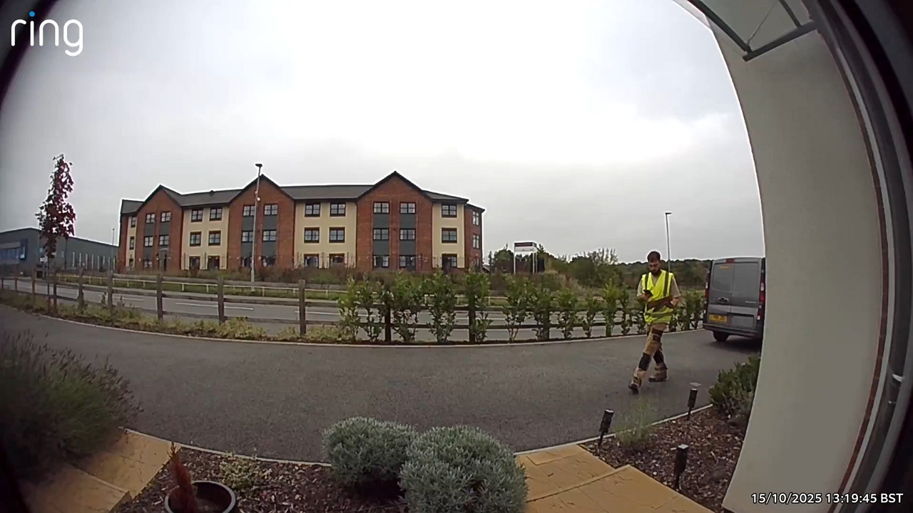 Video thumbnail for Deliveryman Takes a Tumble After Kidderminster Drop-Off