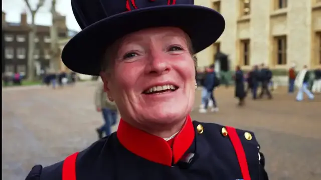 Video thumbnail for London How Many Languages Do You Speak!? Most Languages In The World!!