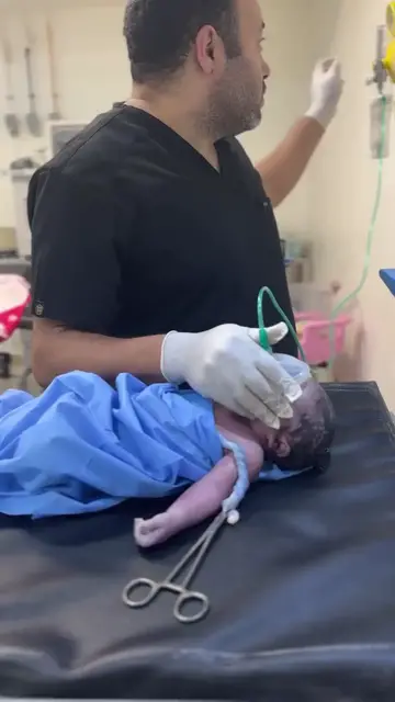 Video thumbnail for baby special moments after birth(720P_HD)