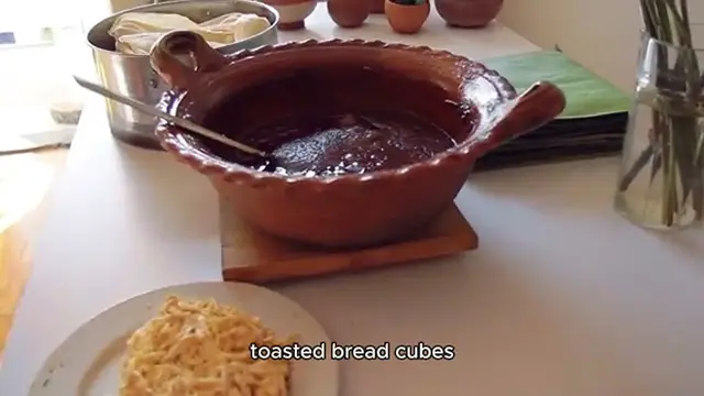 Video thumbnail for Thanksgiving Stuffing recipe