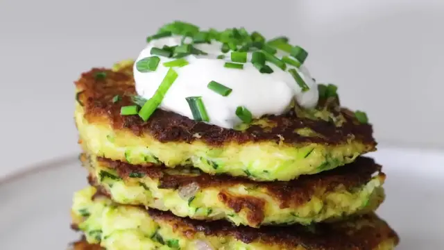 Video thumbnail for 96.ZUCCHINI FRITTERS ¦ healthy, gluten-free, low-carb, keto recipe (1080p 24fps)