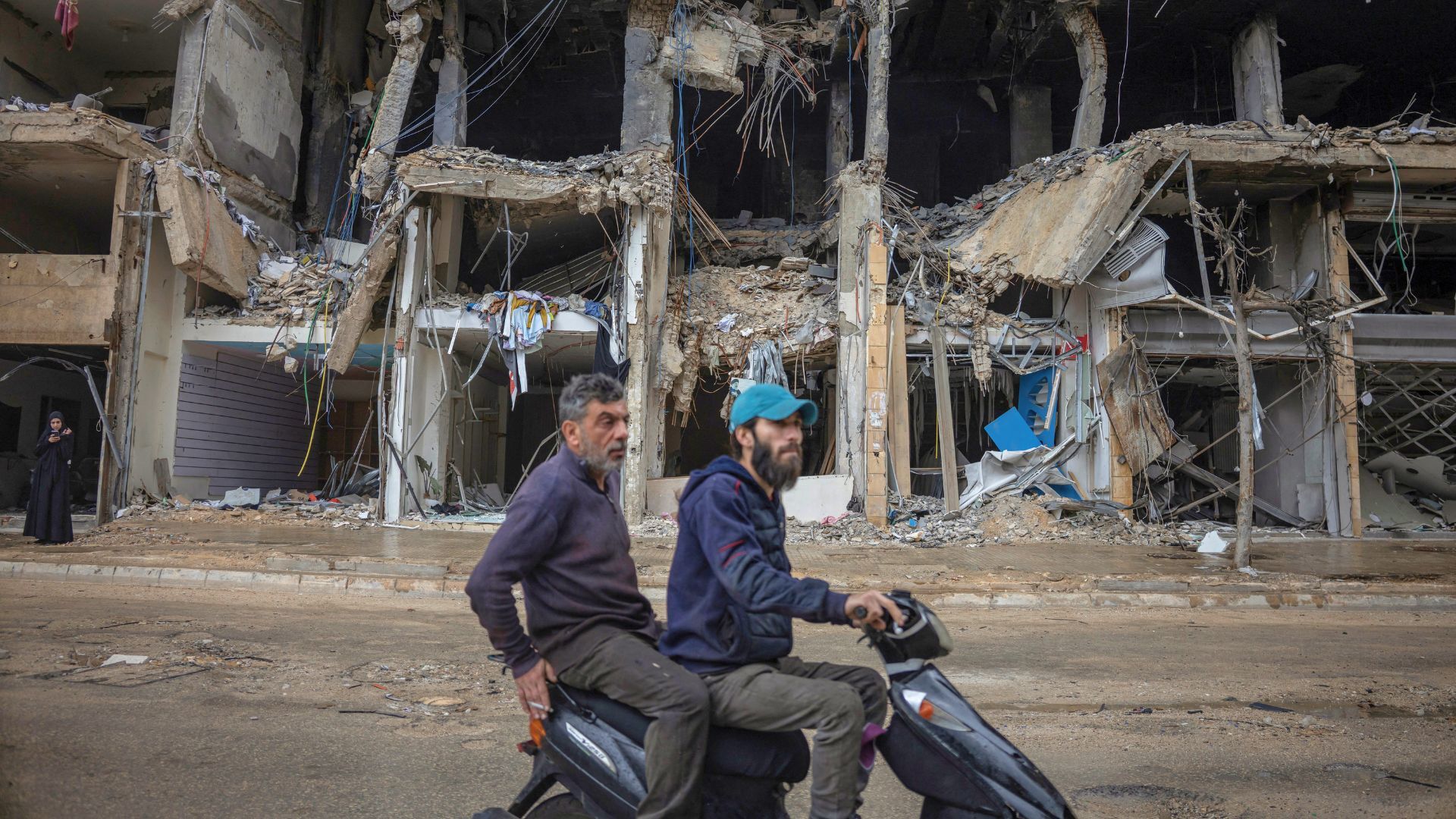 Video thumbnail for Israel, Lebanon may hold second round of talks in Washington on Thursday