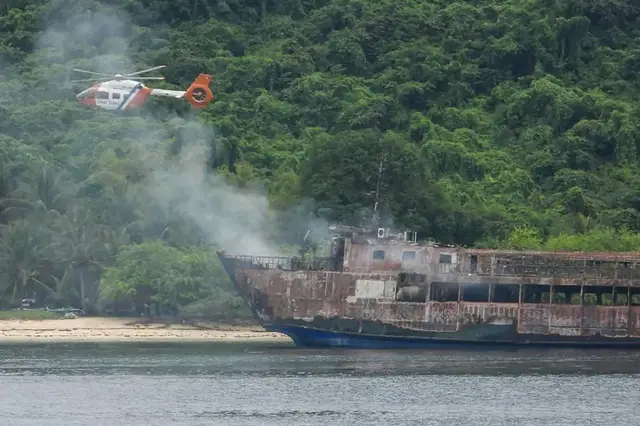 Video thumbnail for Philippines ferry fire: Over 80 missing after vessel burns off coast of Coron