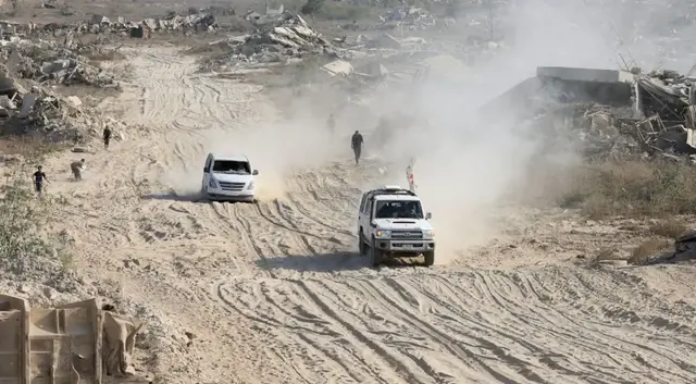 Video thumbnail for Al-Qassam and ICRC continue search for last Israeli captive’s body in Gaza
