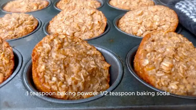 Video thumbnail for Baked Oatmeal Muffins Recipe