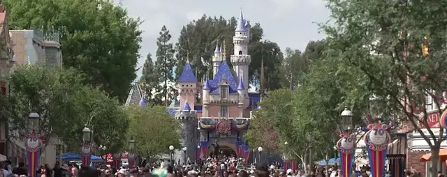 Video thumbnail for Planning a Disney trip? Ticket, annual pass prices just spiked
