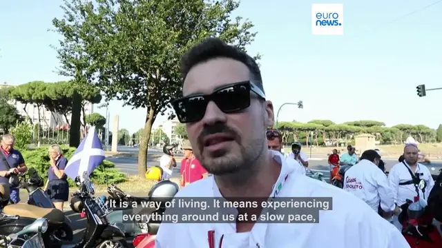 Video thumbnail for Vespa celebrates 80 years with a grand parade in Rome