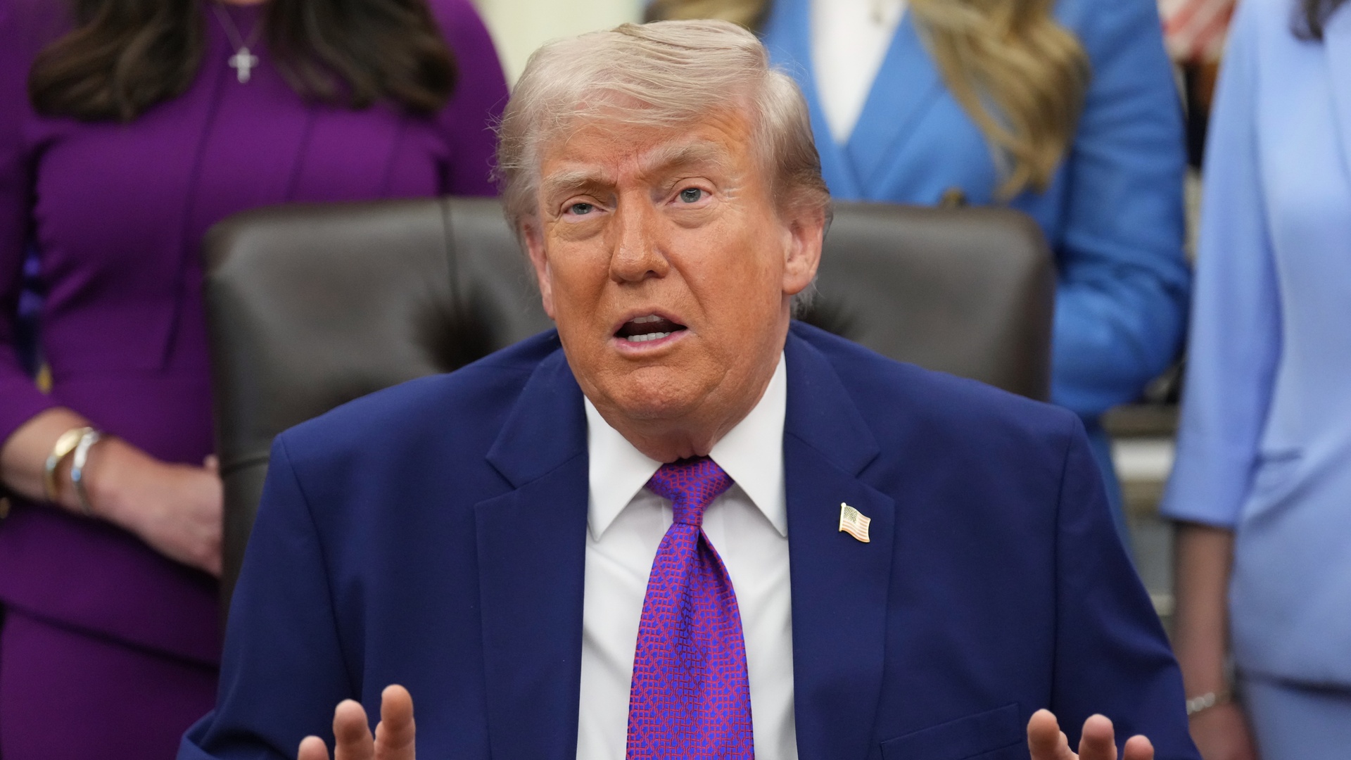 Video thumbnail for Iran threatens 90% uranium enrichment as Trump says ceasefire ‘on life support’