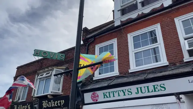Video thumbnail for UK: Protesters Replace British Flags With "Tax The Rich" Banners In Clacton.