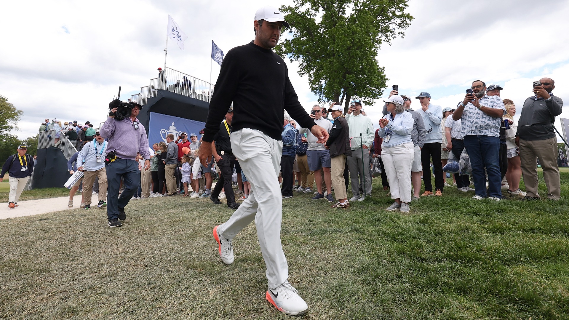Video thumbnail for PGA Championship Showdown: Scottie vs. Rory Analysis