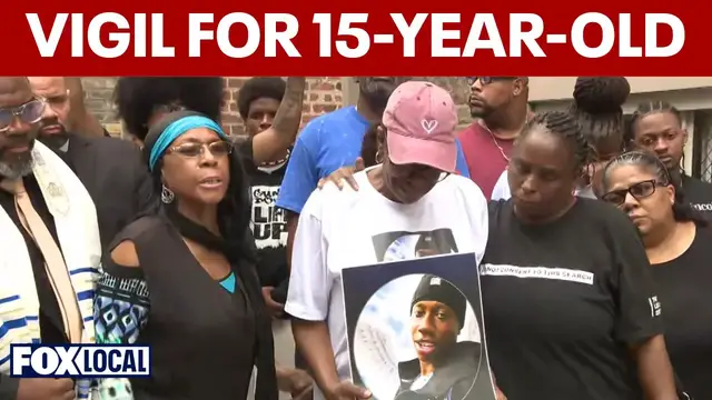 Video thumbnail for Vigil held in the Bronx for 15-year-old shot and killed in Kingsbridge Heights