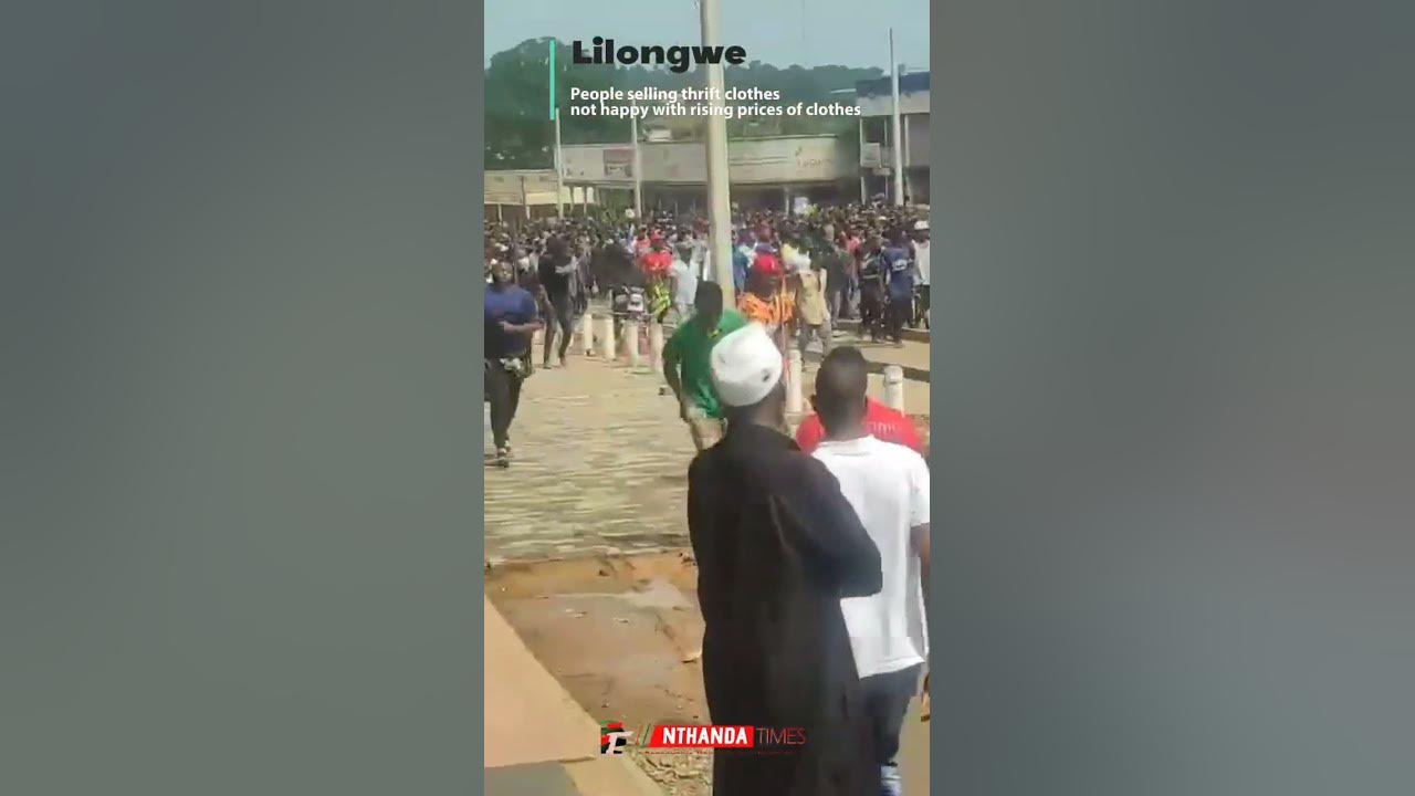 Video thumbnail for Anthu ochita malonda akaunjika mumzinda wa Lilongwe lero akuchita zionetsero