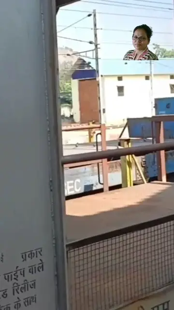 Video thumbnail for भारतीय रेलवे गुड्स गार्ड बोगी Indian Railway Goods Guard Bogie