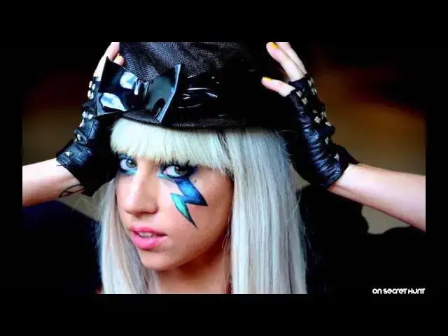 'Video thumbnail for Lady Gaga : je prends des médicaments'