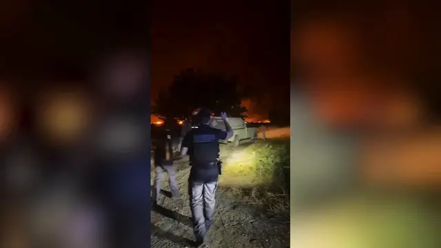 Video thumbnail for France: French police join wildfire operations in Gironde.