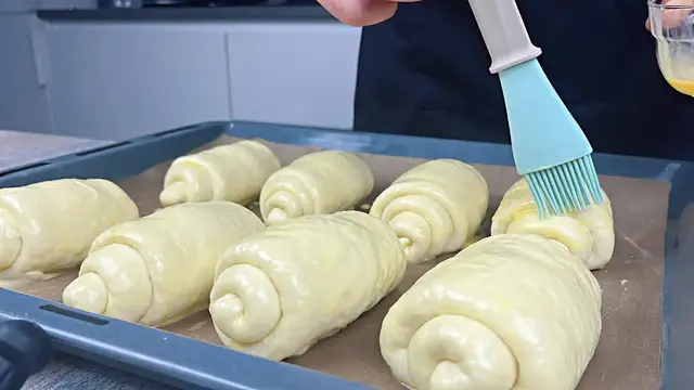 'Video thumbnail for Turkish Chef's Secret: Dough Soft as a Cloud! | Easy Recipe'