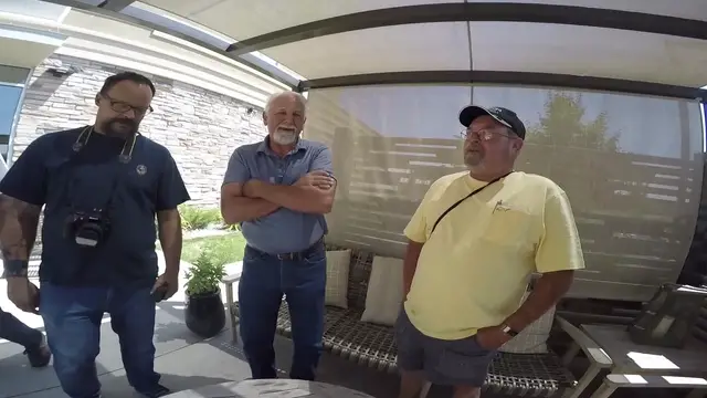 Video thumbnail for Vietnam Veterans Reunite For First Time Since Battlefield | Happily TV