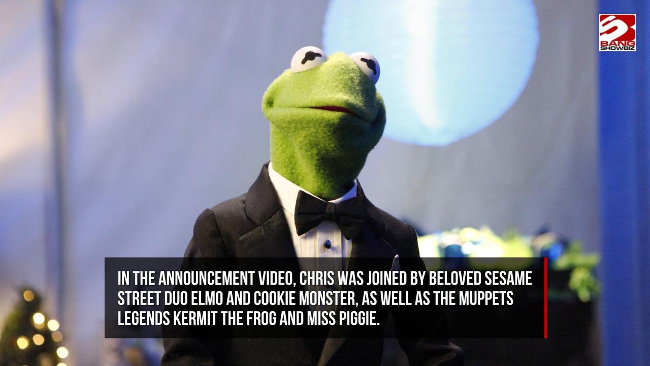 Video thumbnail for Chris Martin and The Muppets announced the headliners for first ever World Cup halftime show