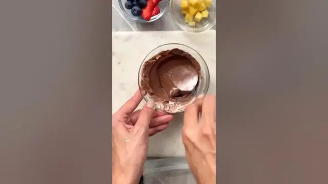 'Video thumbnail for Crema de chocolate súper saludable'
