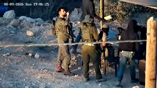 Video thumbnail for Israeli soldiers accused of supporting ‘terrorist’ settlers in Qusra