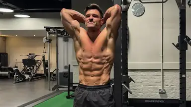 'Video thumbnail for Rob Lipsett: dublin day in the life: gym, family farm & porsche cayenne update'