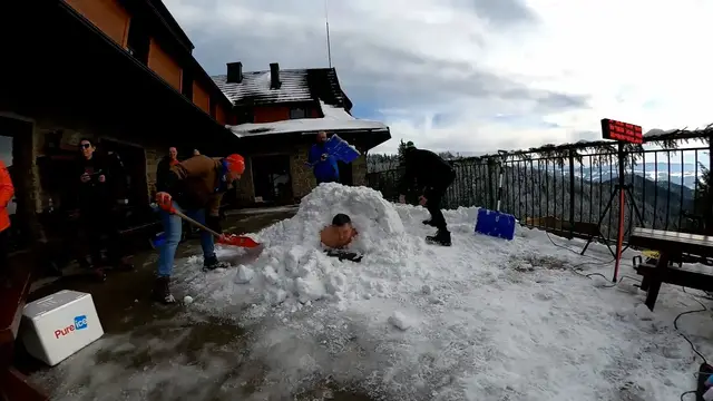 Video thumbnail for Longest time spent in full body contact with snow (male) - 2 hours 12 minutes and 12 seconds by Damian Kasprzyk
