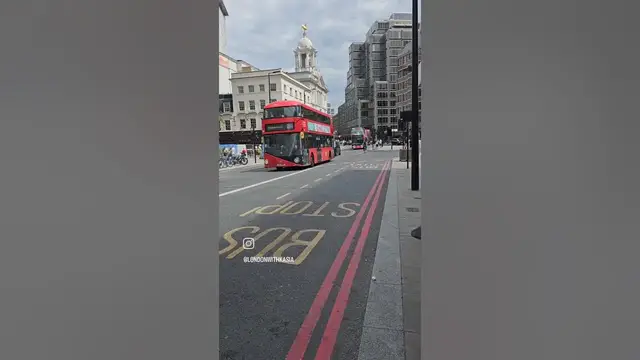 'Video thumbnail for London buses #london🇬🇧 #londonwithkasia #londonbus #londonbuses'