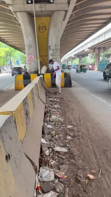 Video thumbnail for Transforming a Littered Delhi Flyover into a Cleaner Street