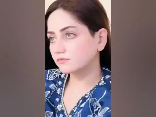 Video thumbnail for اس کائنات میں ایک عورت سے خوبصورت ایک اور عورت ہی ہو سکتی ہے!🖤 #yt #cellphone #love #reels #duet