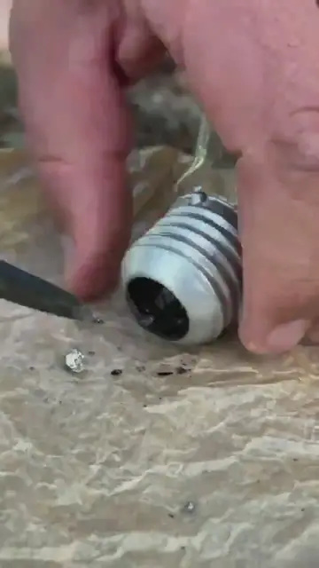 'Video thumbnail for DIY Lamp'
