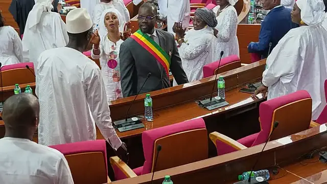 Video thumbnail for Senegal tightens asset disclosure rules amid Faye-Sonko rift
