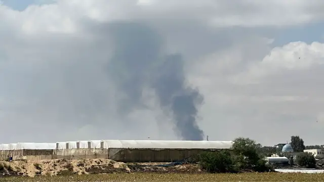 'Video thumbnail for Israeli military launches strike on southern Gaza despite ceasefire: Reports'