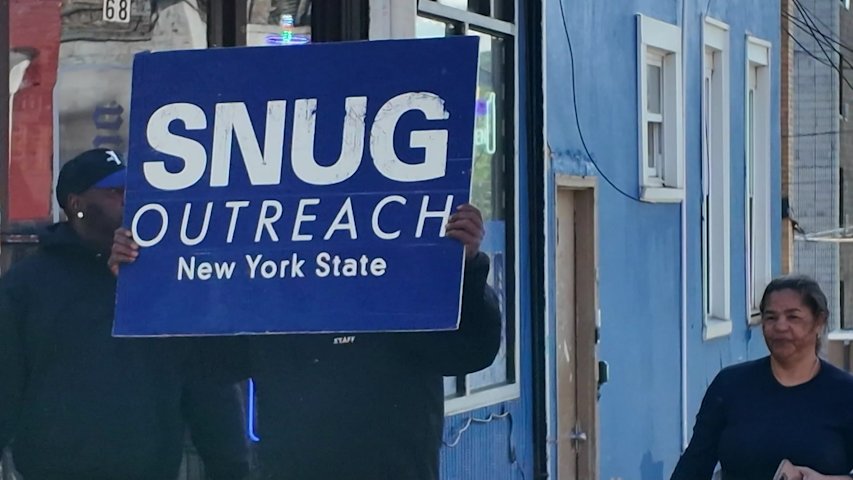 Video thumbnail for SNUG calls for an end to gun violence, pushes for peace
