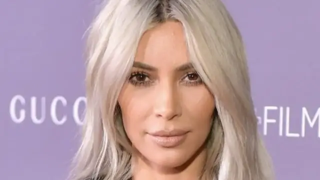 Video thumbnail for You've Been Parting Your Hair Wrong This Whole Time