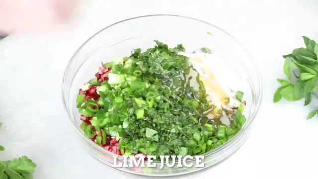 Video thumbnail for EASY Cranberry Salsa (Two Ways) #shorts (1080p_24fps_H264-128kbit_AAC)