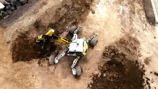 Video thumbnail for Meet HEAP: the autonomous robot that builds with its own materials