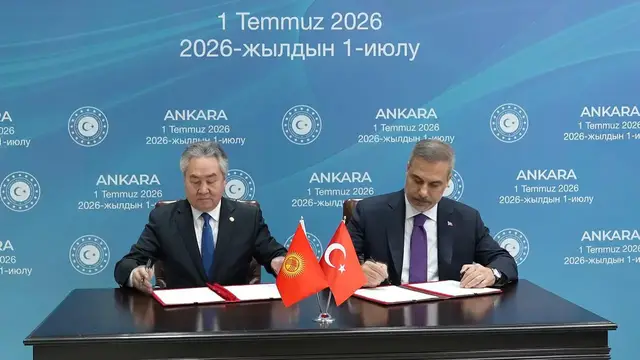 Video thumbnail for Türkiye: Türkiye, Kyrgyzstan sign 2027-2028 foreign ministry cooperation program.