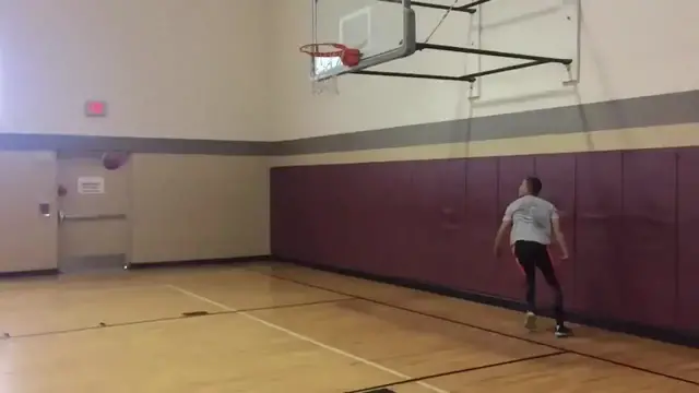 'Video thumbnail for 6'1 Isaiah Rivera Dunk Session :: Almost Head At Rim'