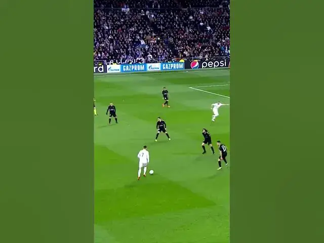 Video thumbnail for Pure genius from Ronaldo! ⚽️ #ronaldo #skills