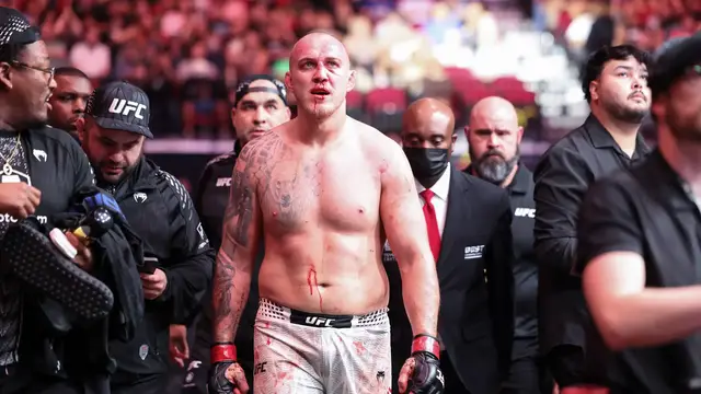 Video thumbnail for Petrino vs. Spivac: A Heated UFC Heavyweight Clash