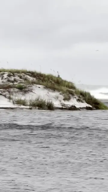 Video thumbnail for Rough Seas as Hurricane Isaias Approaches the Coast