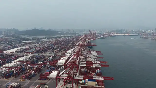 Video thumbnail for China: Qingdao Port Automated Terminal.