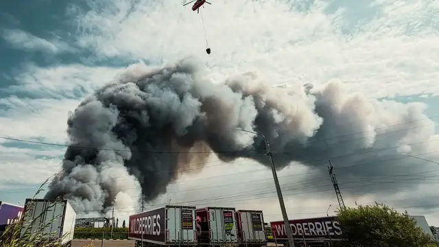 Video thumbnail for Wildberries Warehouse Burns as Kyiv Targets Russia’s Wartime Industry