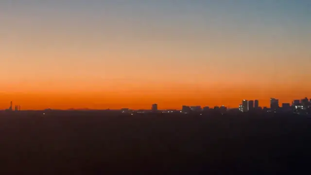 Video thumbnail for Boston skyline at sunrise viewed from Cambridge's banks